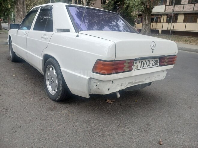 Mercedes 190 1989, 750,000 km - 2.0 l - Mingəçevir
