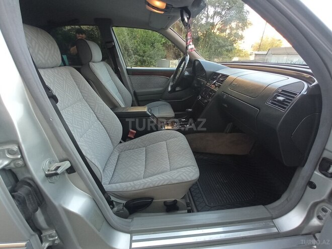 Mercedes C 180 1995, 255,325 km - 1.8 l - Bakı