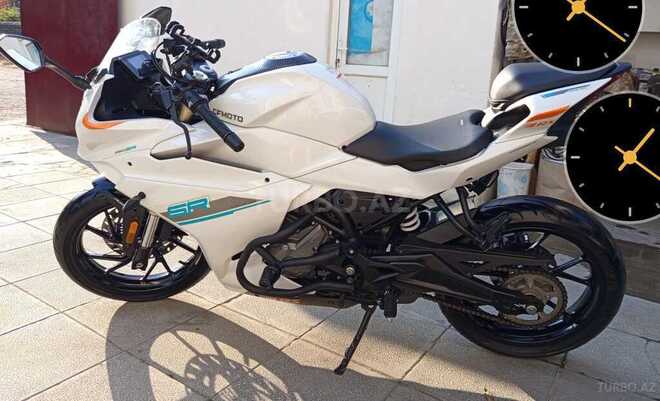 CFMOTO 250 SR 2025, 11,000 km - 0.3 l - Astara