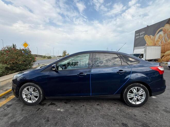 Ford Focus 2013, 218,000 km - 1.6 л - Bakı