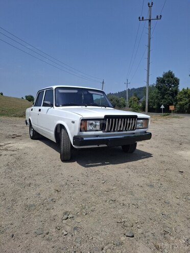 LADA (VAZ) 2107 2010, 95,000 km - 1.5 l - Astara