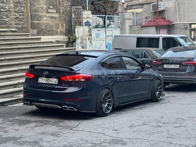Hyundai Avante 2015, 157,000 km - 1.6 l - Bakı