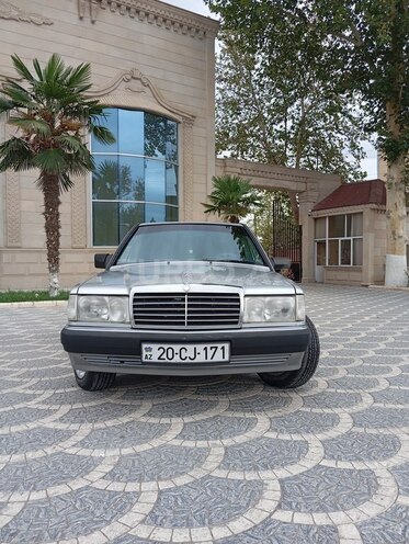 Mercedes 190 1992, 150,000 km - 2.0 l - Gəncə