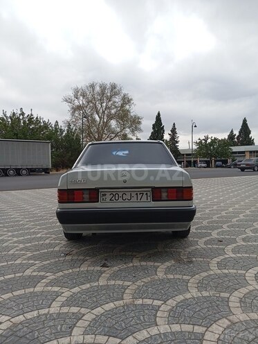 Mercedes 190 1992, 150,000 km - 2.0 l - Gəncə