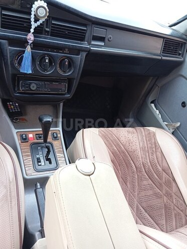 Mercedes 190 1992, 150,000 km - 2.0 l - Gəncə