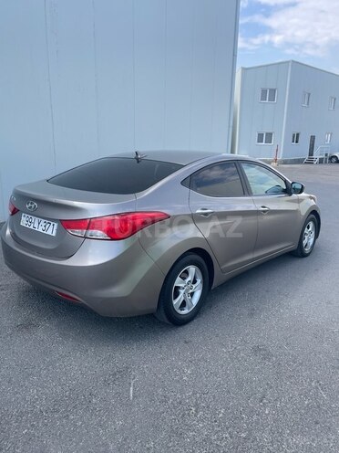 Hyundai Elantra 2012, 215,854 km - 1.8 l - Bakı