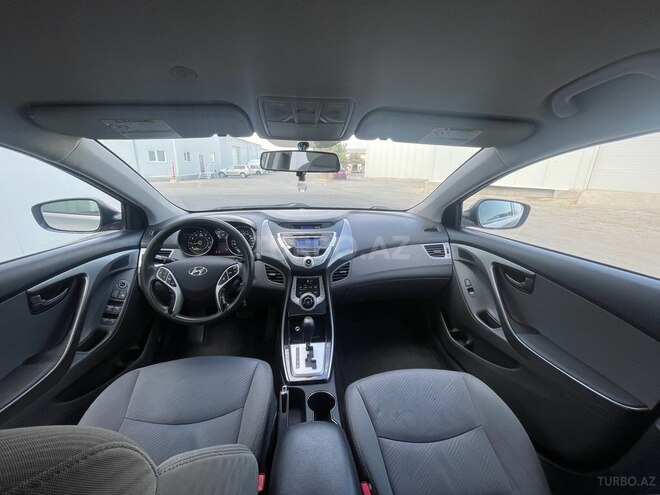 Hyundai Elantra 2012, 215,854 km - 1.8 l - Bakı