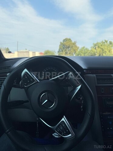 Mercedes E 320 2001, 420,000 km - 3.2 l - Bakı