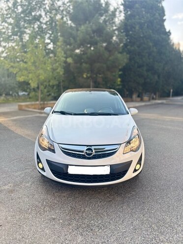 Opel Corsa 2014, 108,000 km - 1.4 l - Bakı