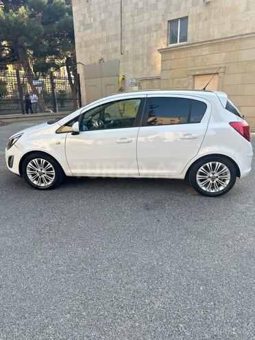 Opel Corsa 2014, 108,000 km - 1.4 l - Bakı