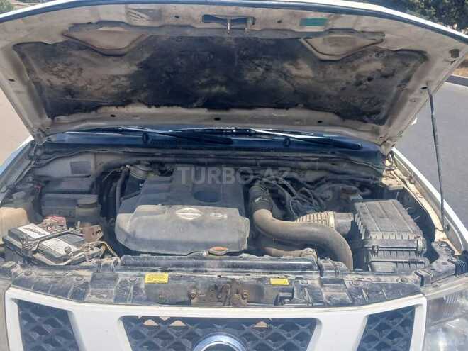 Nissan Navara 2014, 444,000 km - 2.5 l - Bakı