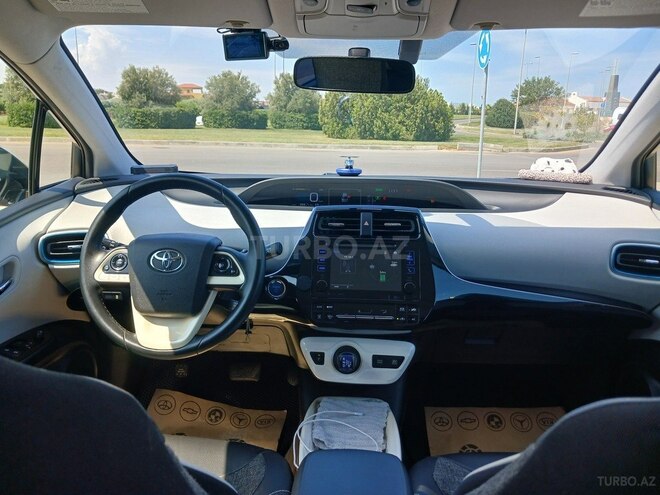 Toyota Prius 2016, 297,000 km - 1.8 l - Bakı