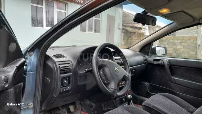 Opel Astra 1998, 299,000 km - 1.6 l - Xudat