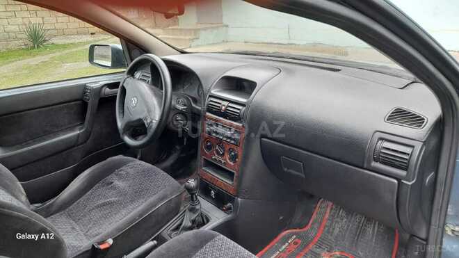 Opel Astra 1998, 299,000 km - 1.6 l - Xudat