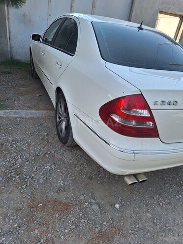 Mercedes E 240 2003, 267,295 km - 2.6 l - Gəncə