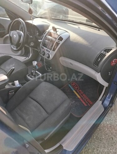 Kia  2007, 380,000 km - 1.6 l - Biləsuvar