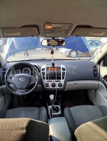 Kia  2007, 380,000 km - 1.6 l - Biləsuvar