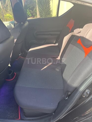 Toyota Aqua 2015, 83,000 km - 1.5 l - Bakı
