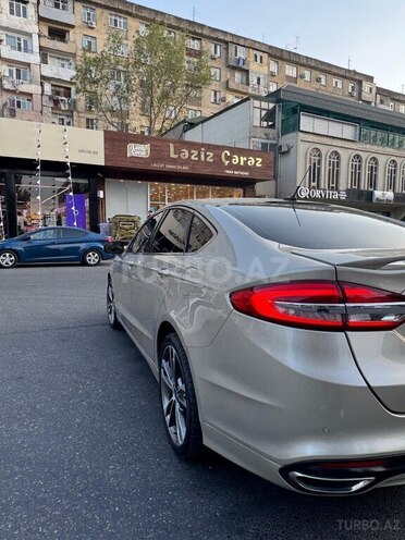 Ford Fusion (North America) 2017, 193,000 km - 2.0 л - Bakı