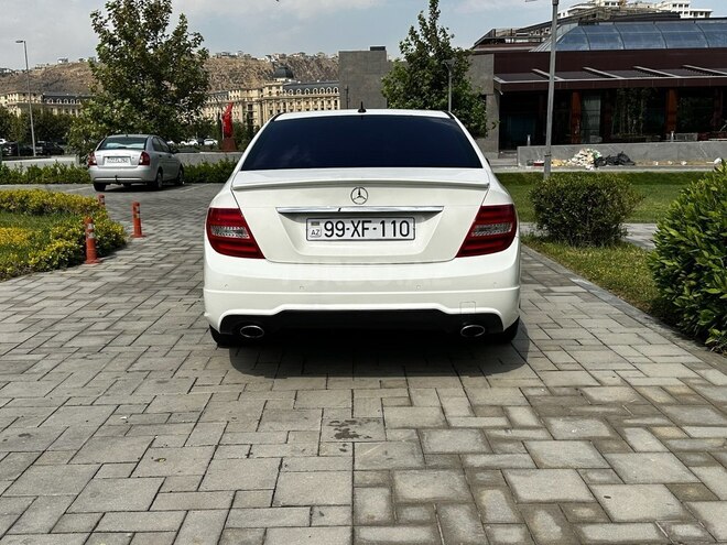 Mercedes C 350 2007, 340,000 km - 3.5 l - Bakı