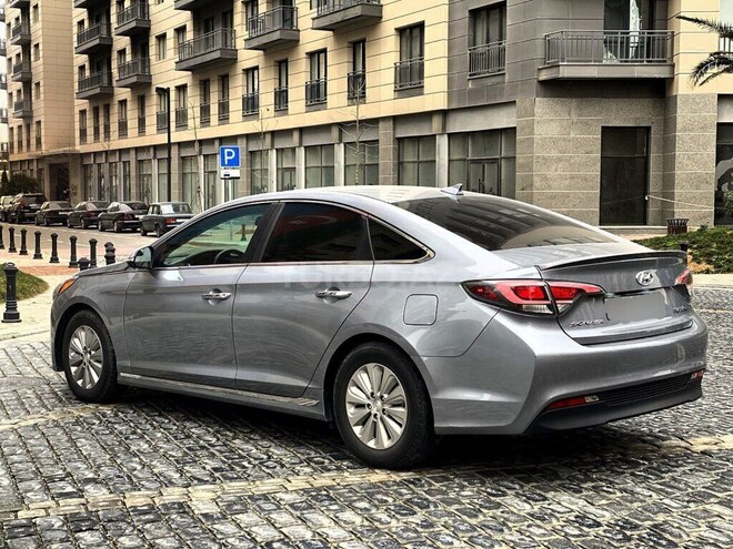 Hyundai Sonata 2015, 201,168 km - 2.0 л - Bakı