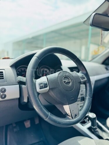 Opel Astra 2009, 294,673 km - 1.4 l - Bakı