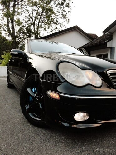 Mercedes C 230 2005, 360,000 km - 2.5 l - Bakı