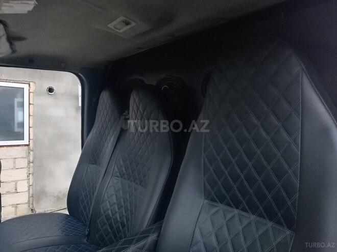Ford Transit 2003, 430,429 km - 2.4 л - Quba