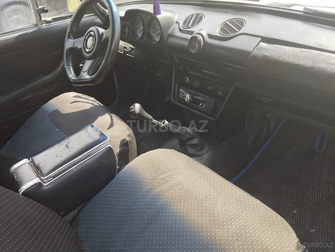 LADA (VAZ) 2106 1984, 280,000 km - 1.6 l - Şabran