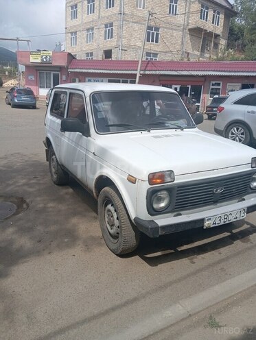 LADA (VAZ) Niva 1993, 120,000 km - 1.7 l - Lerik