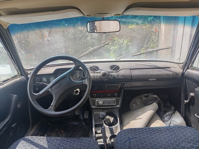 LADA (VAZ) 2106 2001, 180,000 km - 1.6 l - Bakı