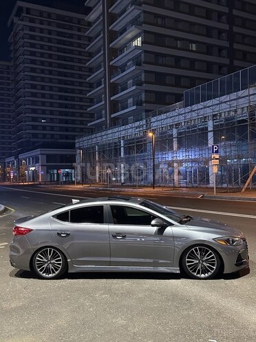 Hyundai Elantra 2018, 157,716 km - 1.6 l - Bakı