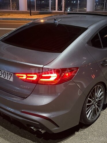 Hyundai Elantra 2018, 157,716 km - 1.6 l - Bakı