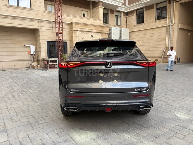 Changan Uni-Z-6