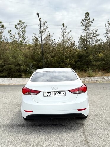 Hyundai Elantra 2015, 108,215 km - 1.8 l - Ağsu