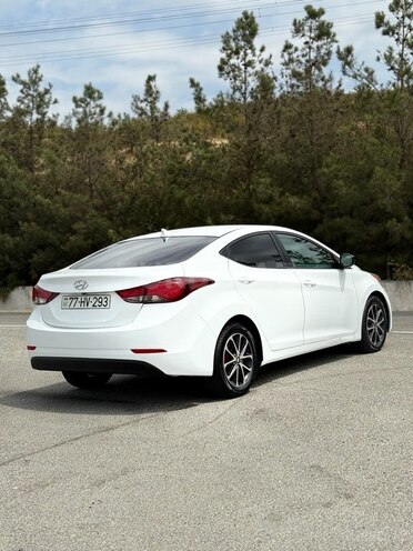 Hyundai Elantra 2015, 108,215 km - 1.8 l - Ağsu
