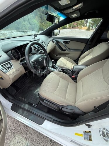 Hyundai Elantra 2015, 108,215 km - 1.8 l - Ağsu
