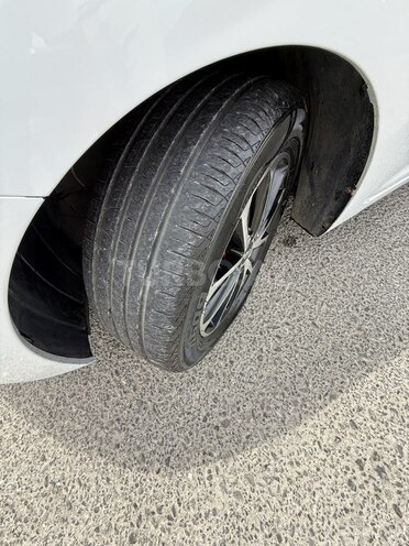 Hyundai Elantra 2015, 108,215 km - 1.8 l - Ağsu