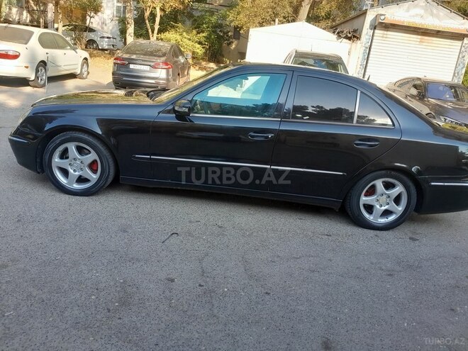 Mercedes E 220 d 2003, 255,000 km - 2.2 л - Bakı