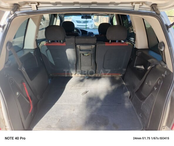 Opel Zafira 2003, 273,568 km - 2.0 l - Gəncə