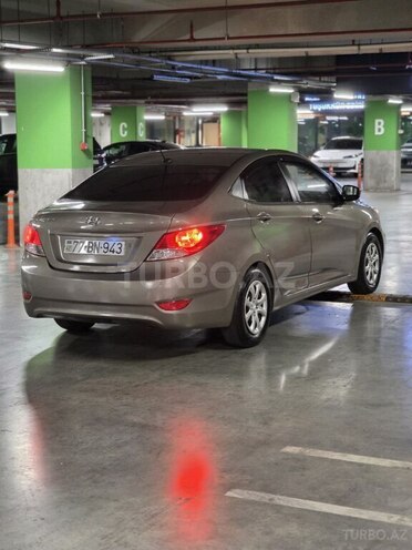 Hyundai Accent 2014, 214,043 km - 1.6 l - Bakı