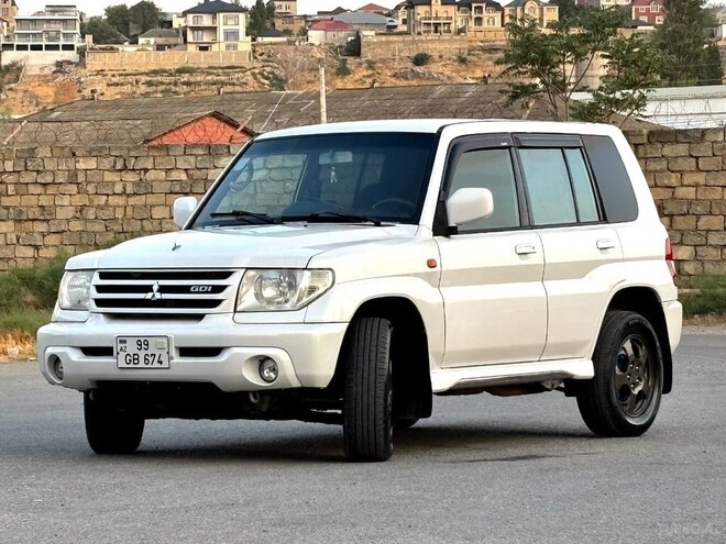 Mitsubishi Pajero io 2000, 243,764 km - 2.0 л - Bakı