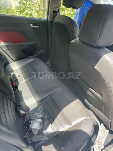 Hyundai Accent 2021, 110,000 km - 1.6 л - Bakı