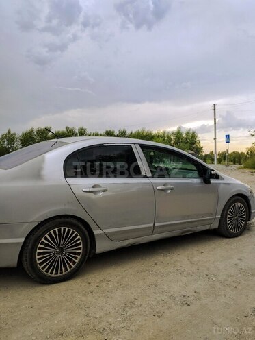 Honda Civic 2009, 150,000 km - 1.3 l - Bərdə
