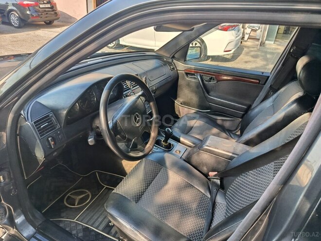 Mercedes C 180 1994, 60,000 km - 1.8 л - Bakı