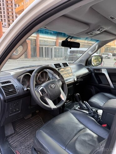 Toyota Land Cruiser Prado 2013, 300,000 km - 2.7 l - Bakı