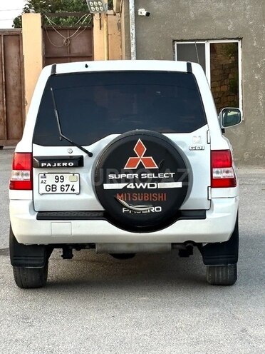Mitsubishi Pajero io 2000, 268,166 km - 2.0 l - Bakı