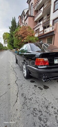 BMW 323 1995, 316,000 km - 2.5 l - Zaqatala