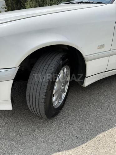Mercedes C 180 1997, 304,000 km - 1.8 l - Göyçay