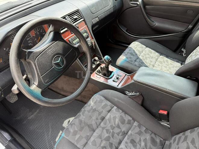 Mercedes C 180 1997, 304,000 km - 1.8 l - Göyçay